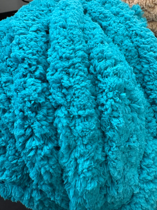 Super Bulky Chenille Yarn - Electric Entice
