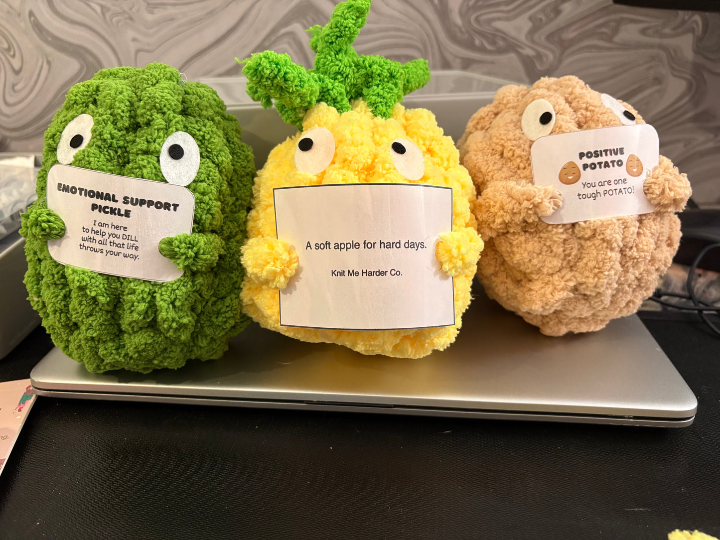 Emotional support gifts