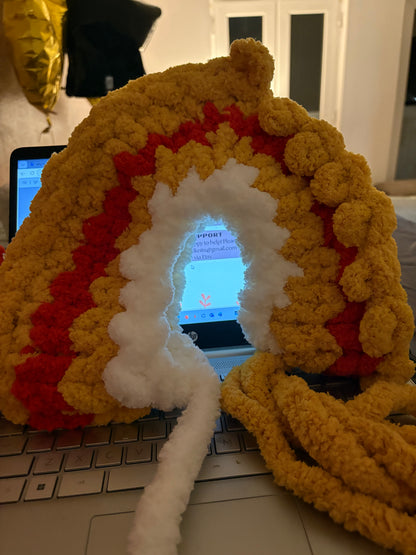 Super Bulky Chenille Yarn - Golden Hr Trouble