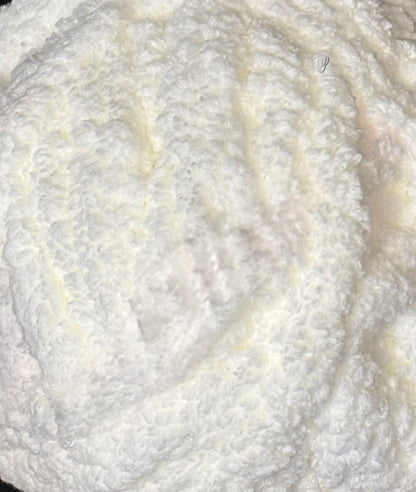 Super Bulky Chenille Yarn  - Barely behaved