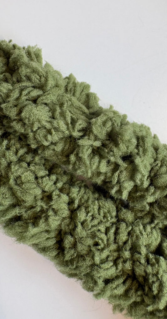 Jumbo 7 Chunky Chenille Yarn — Gummy Goblin