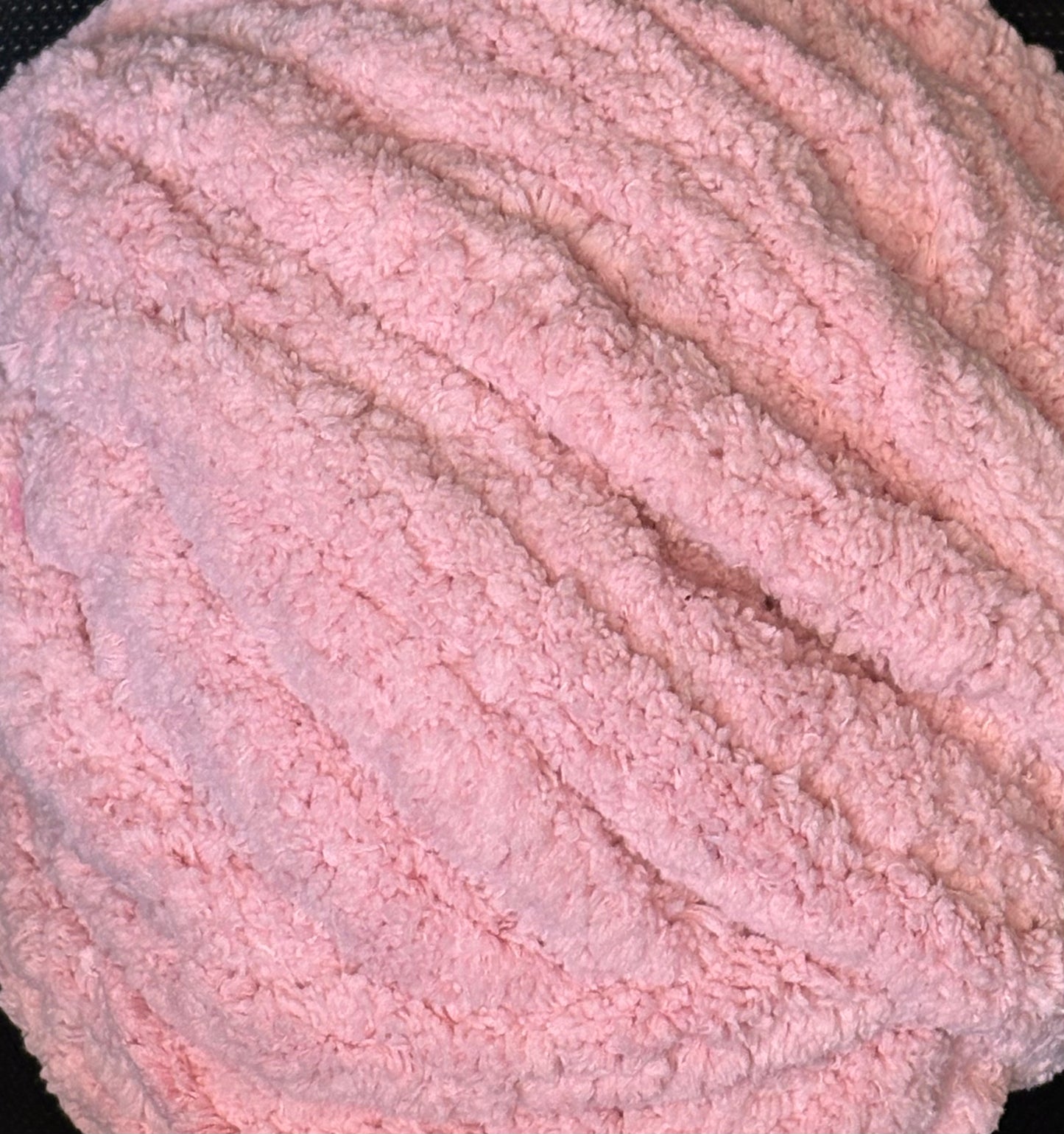 Super Bulky Chenille Yarn - Peachy Provocator
